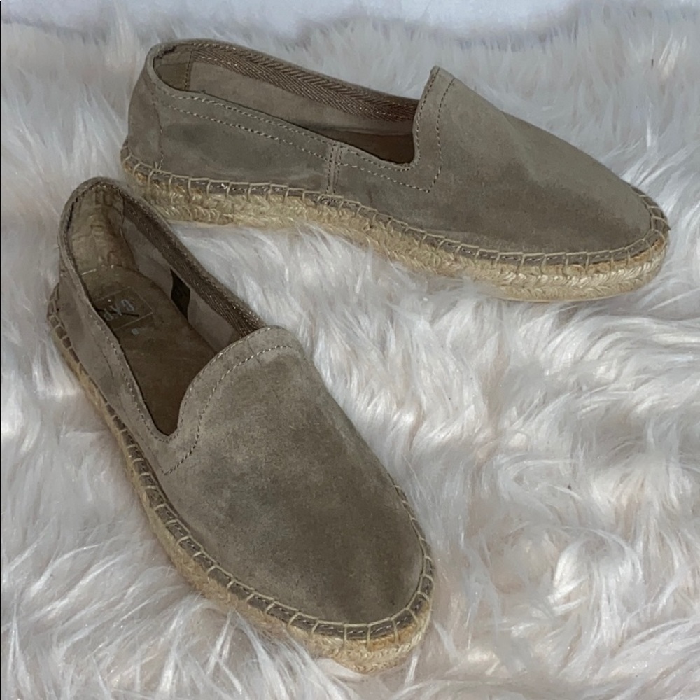 GAP soft suede memory foam loafers